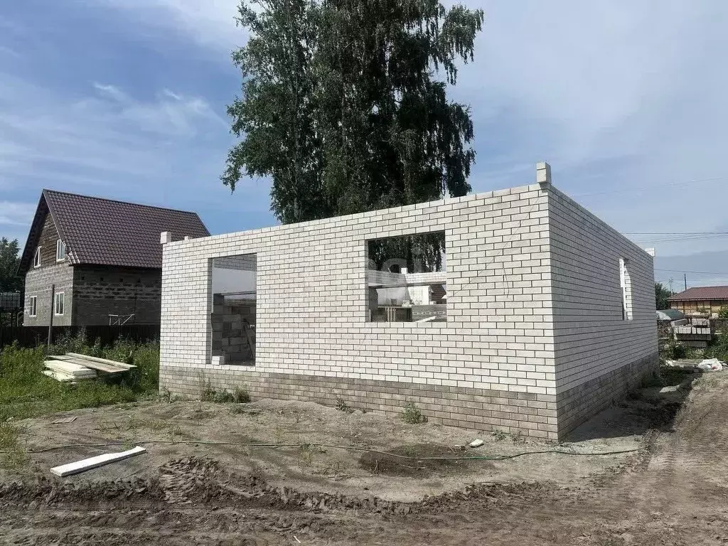 Дом в Алтайский край, Барнаул городской округ, с. Власиха ул. ... - Фото 1