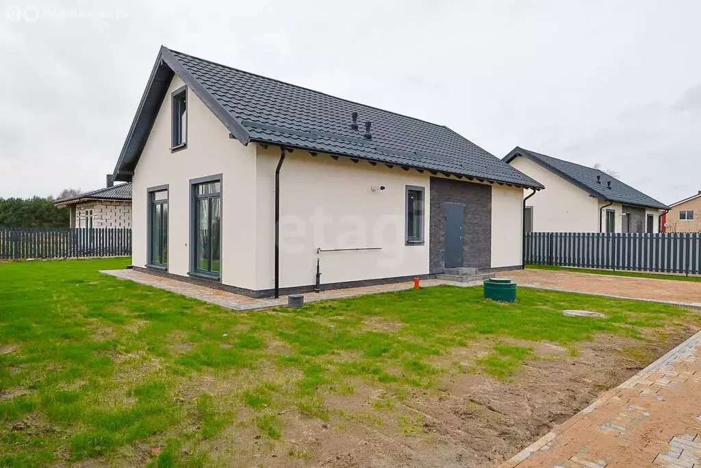 Дом в Калининградская область, Гурьевский муниципальный округ, посёлок ... - Фото 1