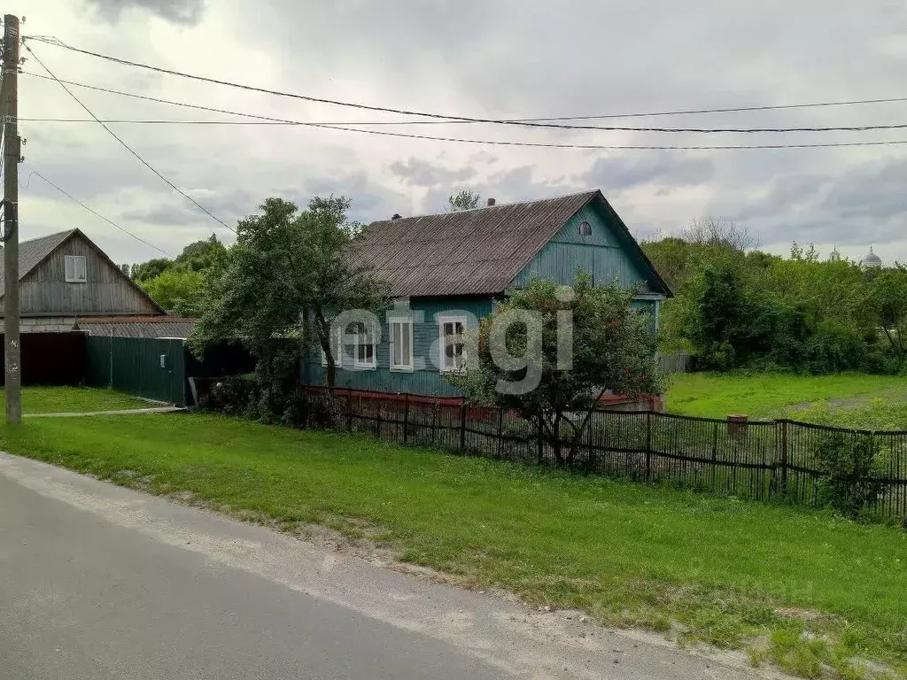 Дом в Брянская область, Севск ул. Луначарского (67 м) - Фото 0