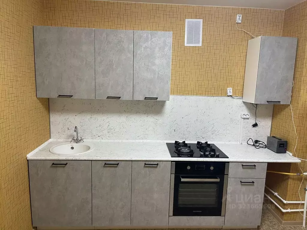 2-к кв. Волгоградская область, Волгоград ул. 70-летия Победы, 31 (65.0 ... - Фото 2