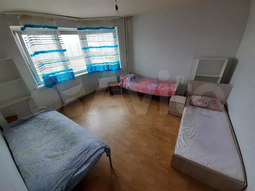 Койко-место 20 м в 3-к., 12/27 эт. - Фото 0