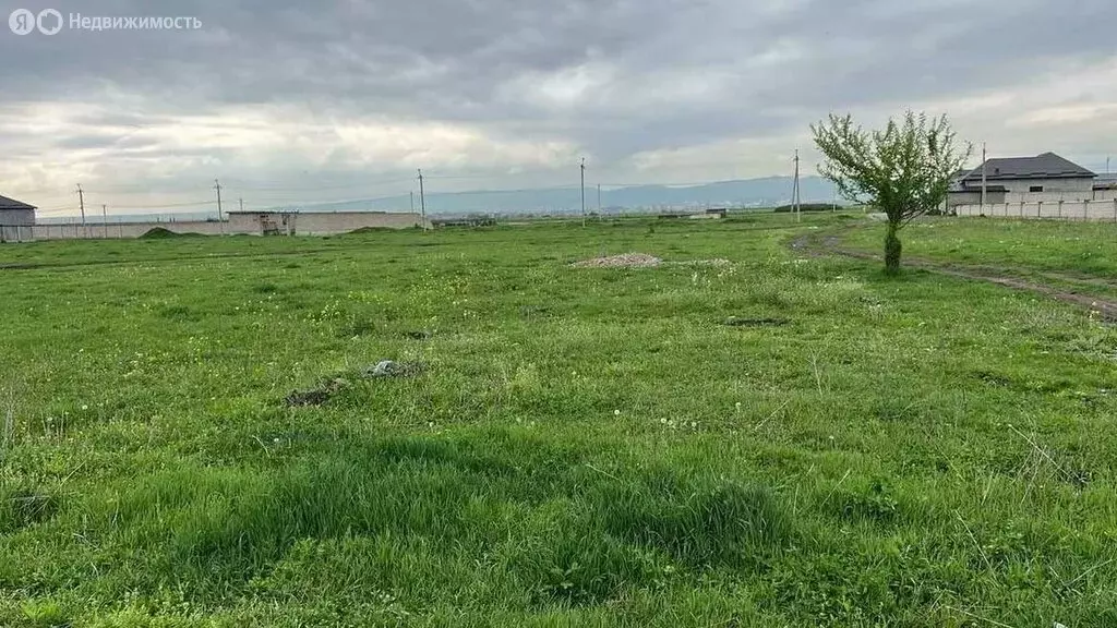 Участок в Чегем, улица имени М.Т. Пшенокова (12 м) - Фото 1