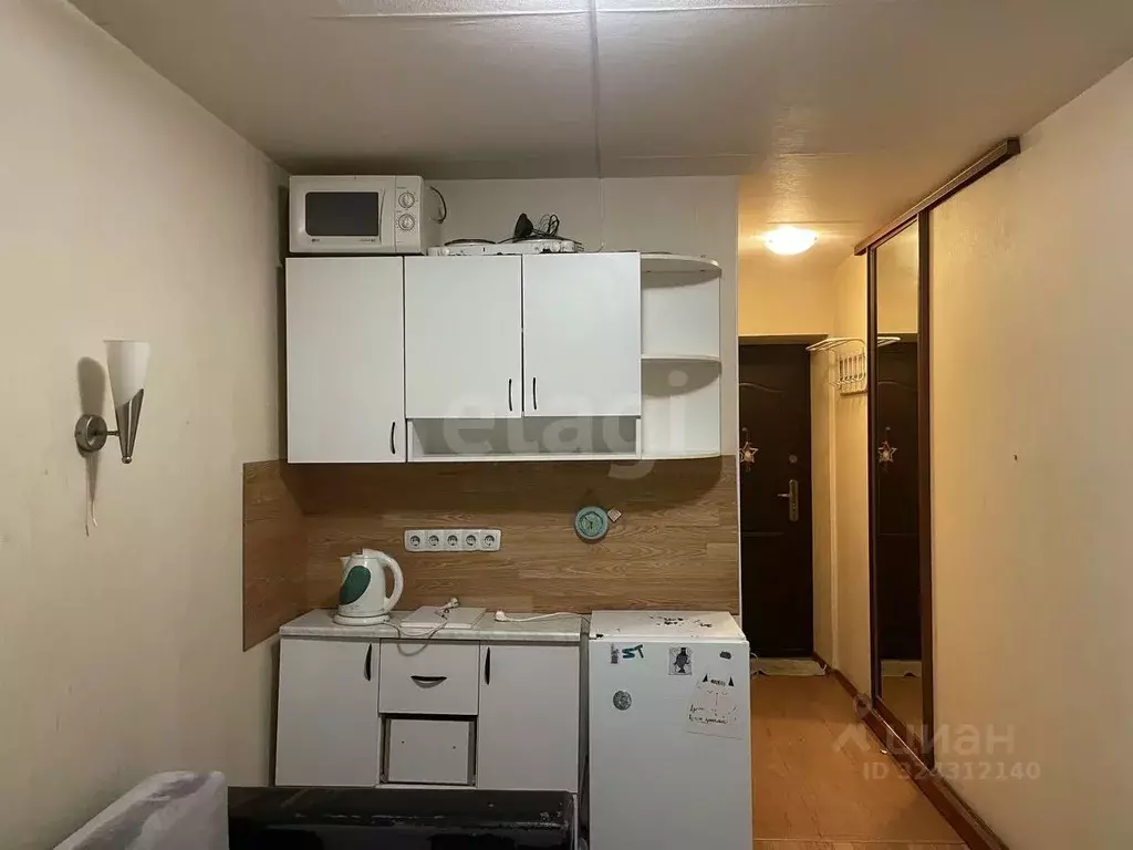 Комната Коми, Сыктывкар Первомайская ул., 83 (14.1 м) - Фото 1