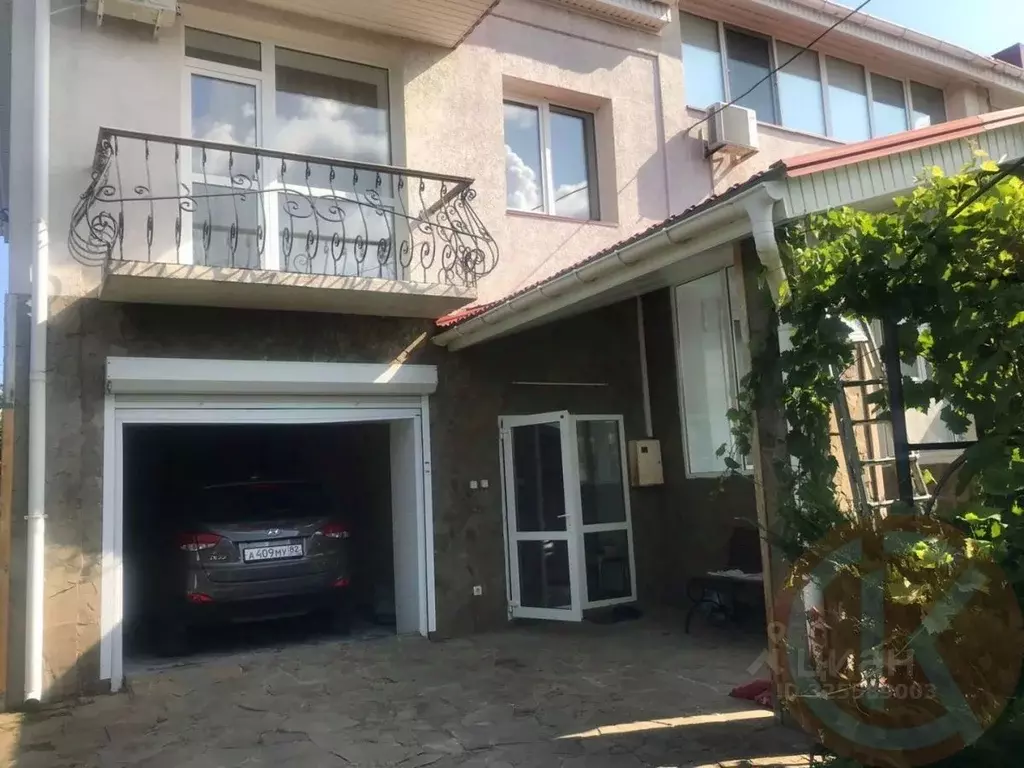 Дом в Крым, Евпатория ул. Согласия, 37 (332 м) - Фото 1