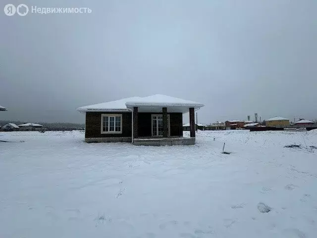Дом в деревня Дубровка, улица Нахимова (110 м) - Фото 1