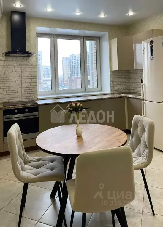 1-к кв. Омская область, Омск ул. Красный Путь, 105к1 (40.0 м) - Фото 1