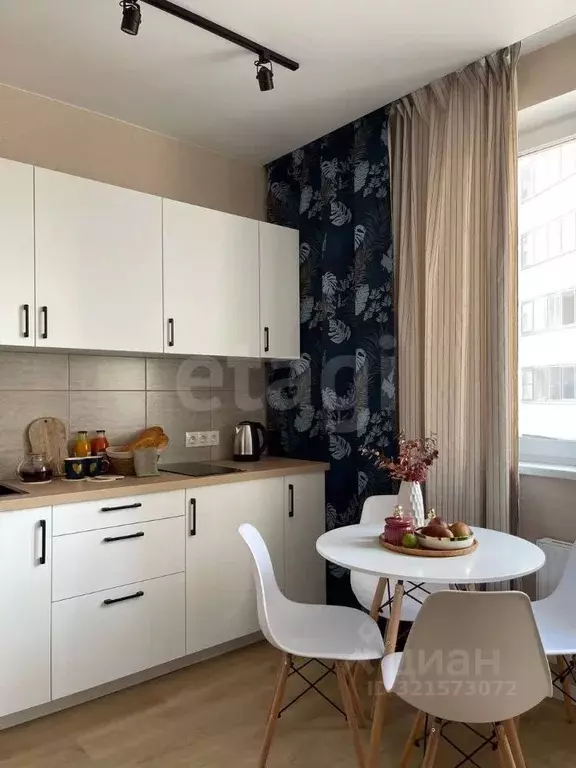 1-к кв. Тюменская область, Тюмень ул. 2-я Луговая, 24к2 (45.0 м) - Фото 1