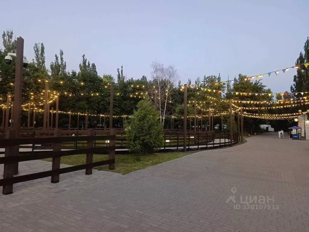 2-к кв. Белгородская область, Старый Оскол Интернациональный мкр,  ... - Фото 0