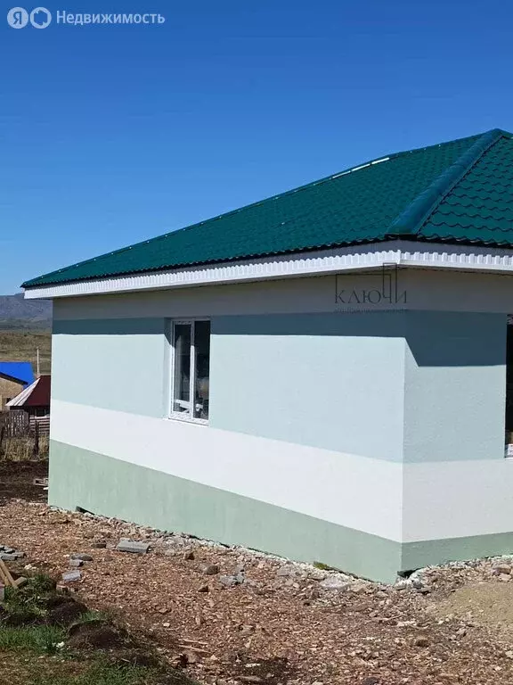 Дом в село Абзаково, улица А. Харисова, 35 (80 м) - Фото 0