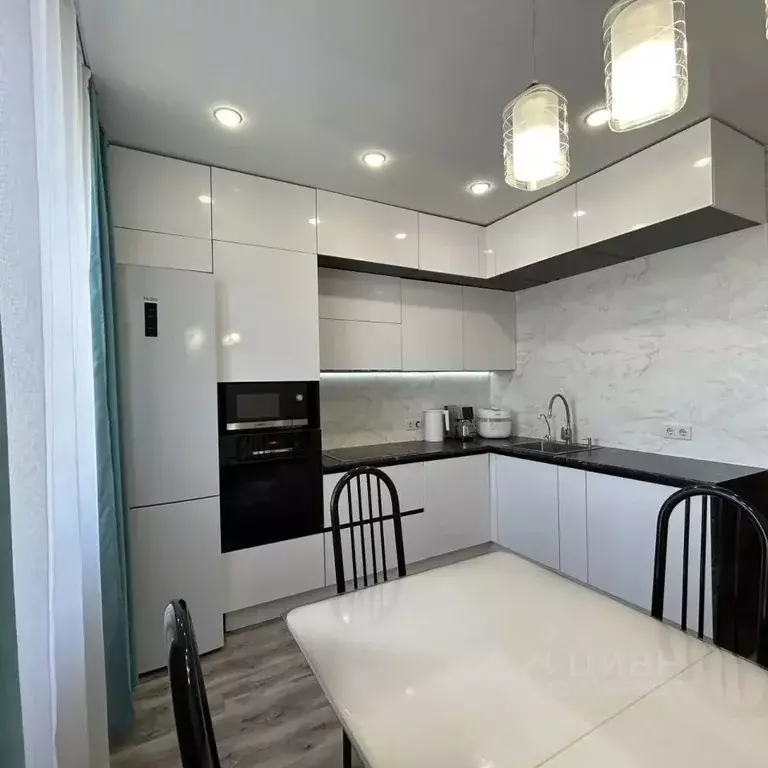 2-к кв. Башкортостан, Уфа ул. Менделеева, 150/4 (68.5 м) - Фото 1