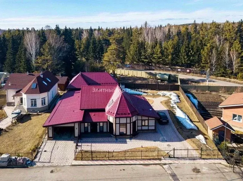 Коттедж в Красноярский край, Красноярск городской округ, пос. Минино ... - Фото 1