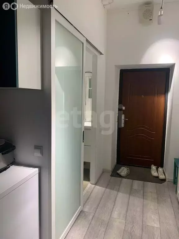 Квартира-студия: Пермь, улица Куйбышева, 109А (26.3 м) - Фото 0