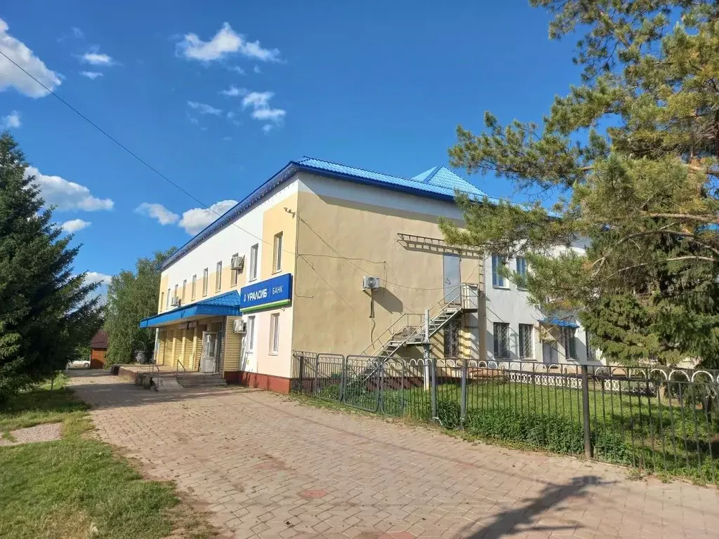 Помещение свободного назначения в Башкортостан, Благоварский район, с. ... - Фото 2