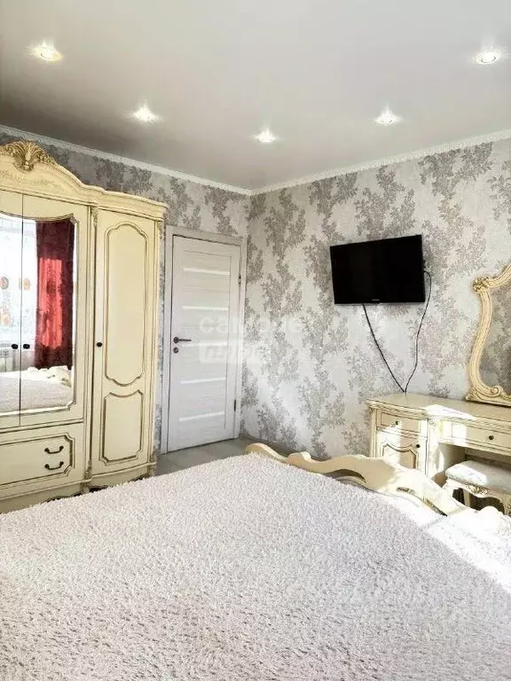 2-к кв. Омская область, Омск ул. 70 лет Октября, 12 (52.8 м) - Фото 2