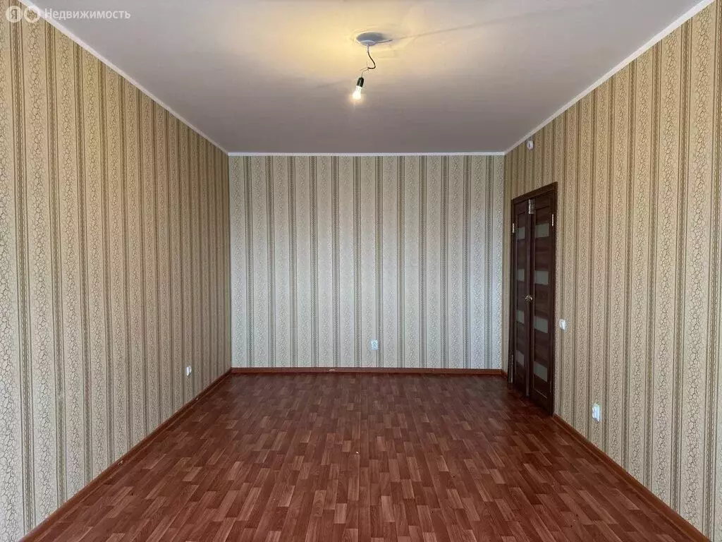 2-комнатная квартира: Орёл, улица Родзевича-Белевича, 18 (61 м) - Фото 1