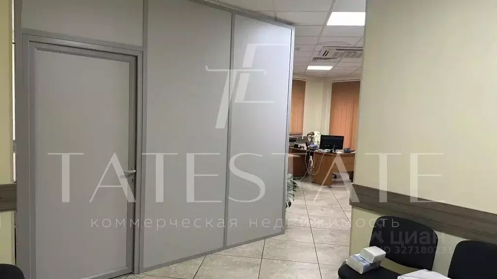 Офис в Татарстан, Казань ул. 2-я Юго-Западная, 7 (53 м) - Фото 2