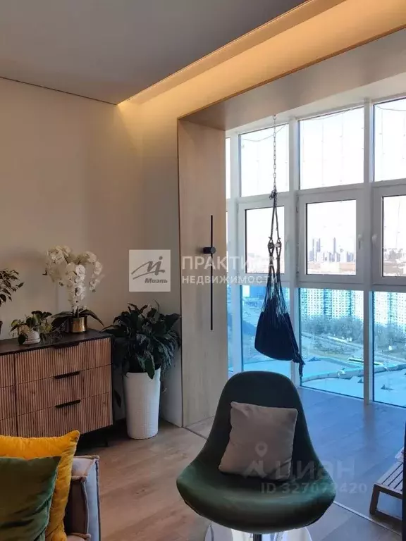 4-к кв. Москва ул. Маршала Катукова, 24к6 (95.2 м) - Фото 1