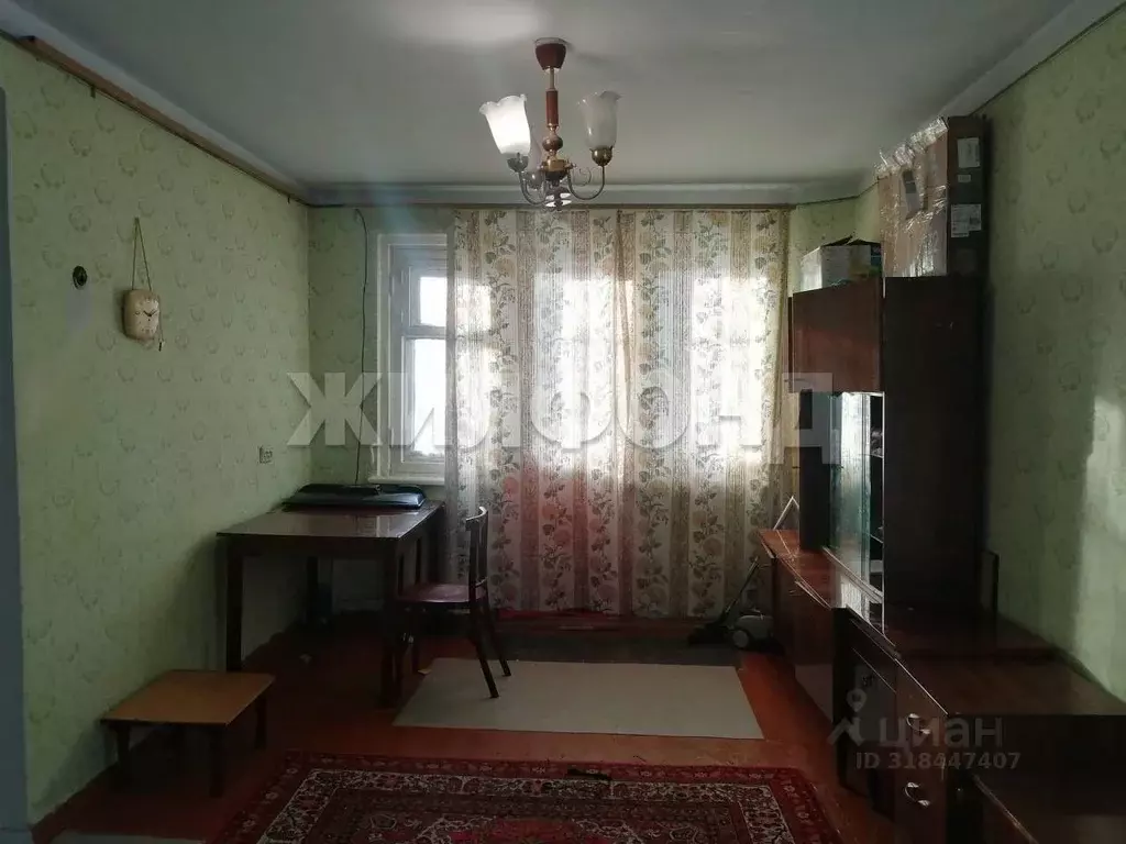 2-к кв. Новосибирская область, Новосибирск Гурьевская ул., 33 (42.6 м) - Фото 0