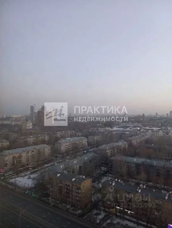 Продается 3-комнатная квартира - Фото 1