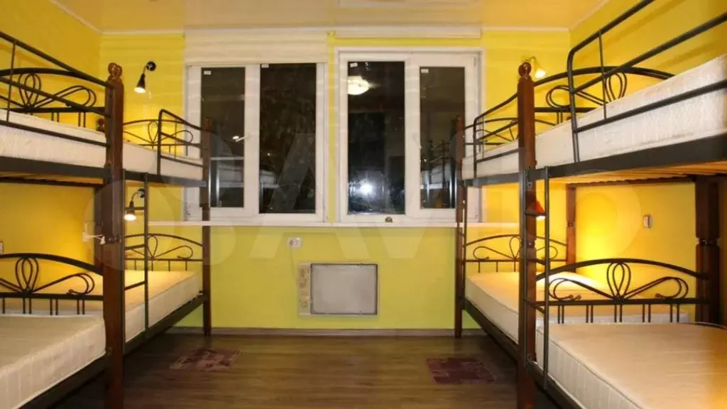 Койко-место 18 м в 2-к., 4/10 эт. - Фото 0