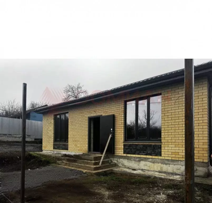 Дом в Ростовская область, Новочеркасск Северный пер. (100 м) - Фото 1