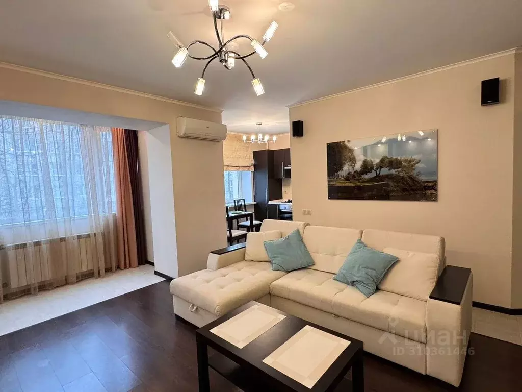 1-к кв. Саратовская область, Саратов Железнодорожная ул., 58б (48.0 м) - Фото 1