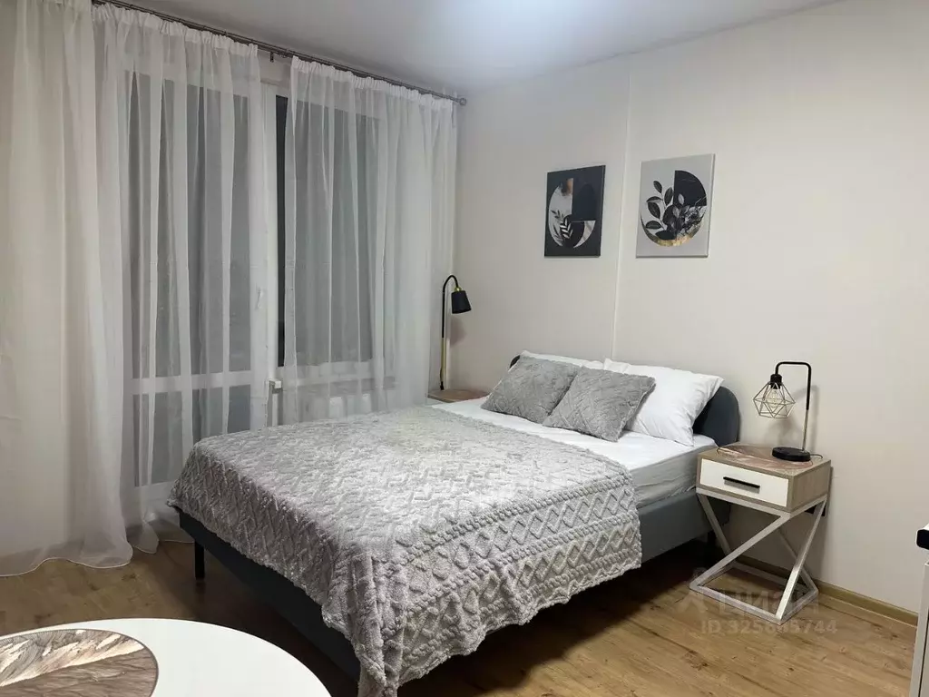 Студия Санкт-Петербург бул. Александра Грина, 3 (25.0 м) - Фото 1