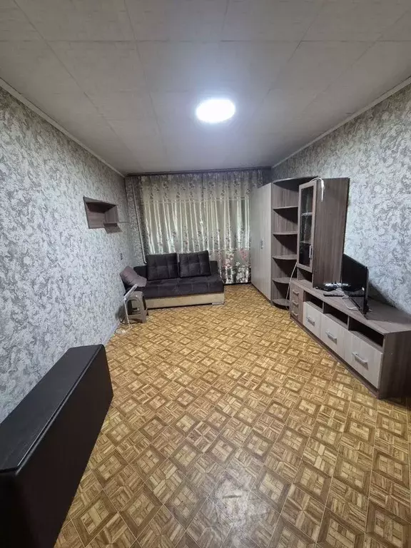 1-к кв. Ленинградская область, Тихвин 6-й мкр, 9 (31.0 м) - Фото 1