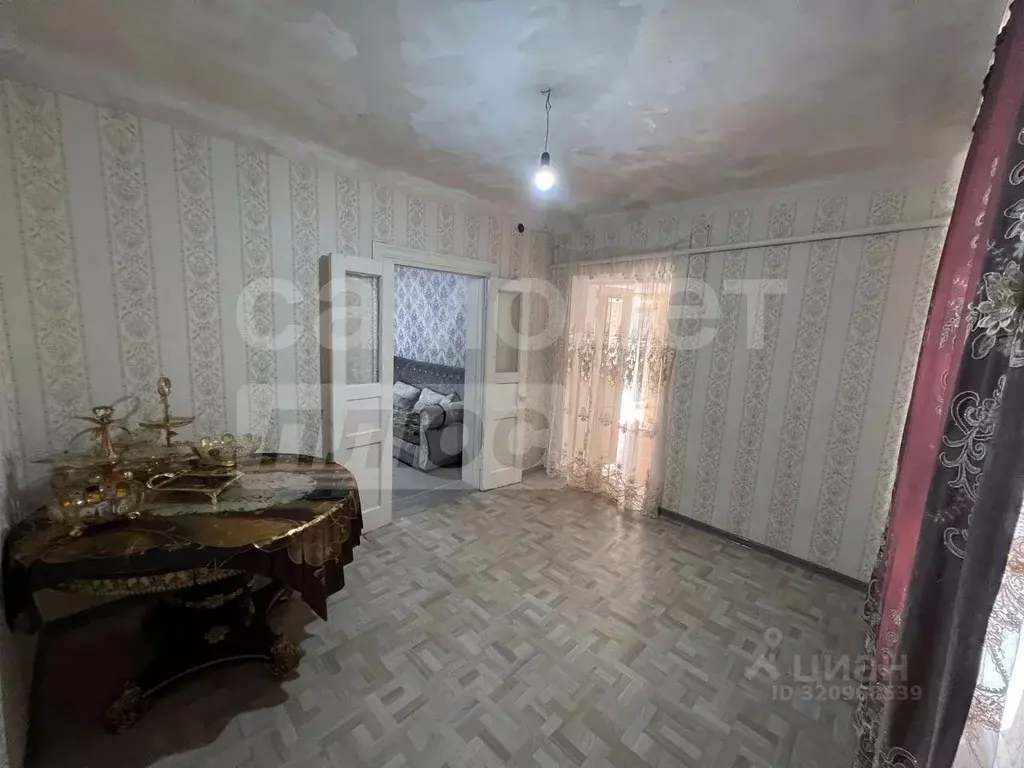 Дом в Крым, Красногвардейский район, Октябрьское пгт ул. Кирова (72 м) - Фото 0