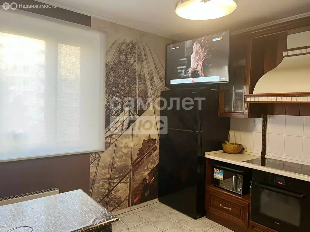 3-комнатная квартира: Москва, Скобелевская улица, 1 (74.2 м) - Фото 1