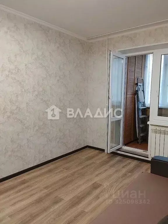 3-к кв. Белгородская область, Белгород 10-й мкр, ул. 60 лет Октября, ... - Фото 1