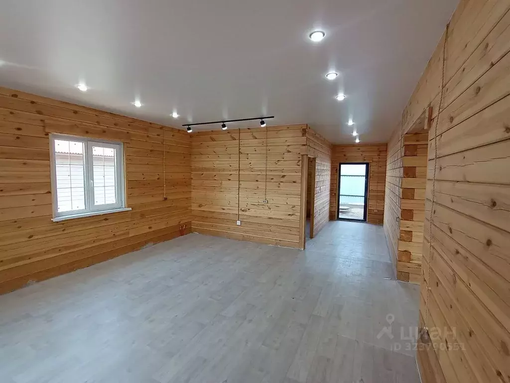 Дом в Иркутская область, Иркутск ул. Карбышева, 42 (100 м) - Фото 1