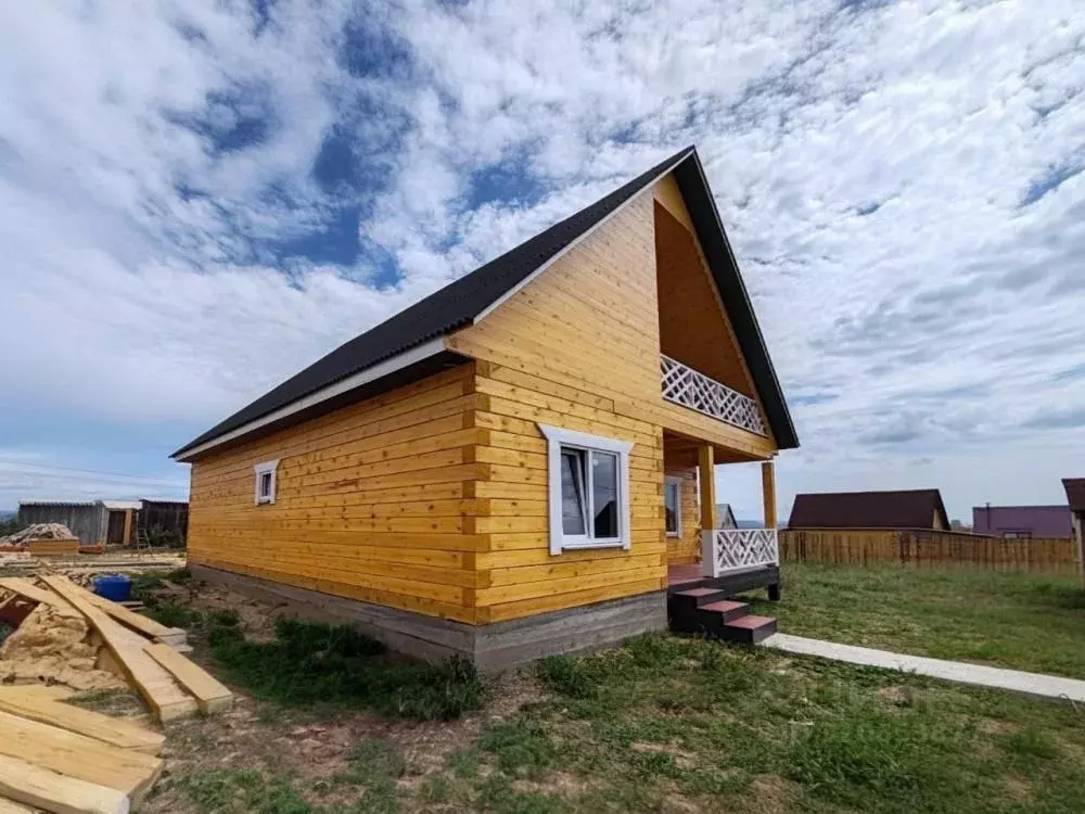 Дом в Иркутская область, Иркутский муниципальный округ, с. Урик ул. ... - Фото 1