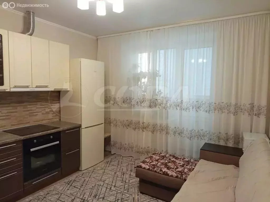 1-комнатная квартира: Тюмень, Линейная улица, 11 (45.2 м) - Фото 1
