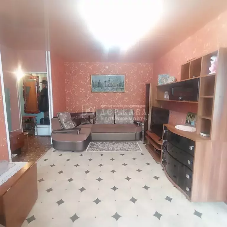 2-к кв. Кемеровская область, Ленинск-Кузнецкий Ленская ул., 7 (52.5 м) - Фото 1