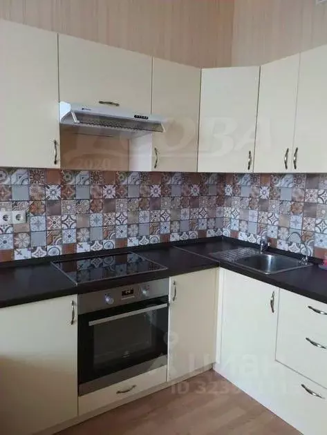 1-к кв. Тюменская область, Тюмень ул. Малыгина, 90 (54.0 м) - Фото 1