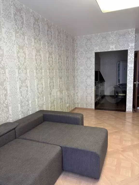 2-к. квартира, 61 м, 6/17 эт. - Фото 1