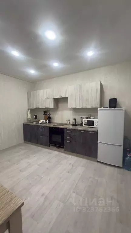 Дом в Иркутская область, Иркутский муниципальный округ, с. Хомутово ... - Фото 1