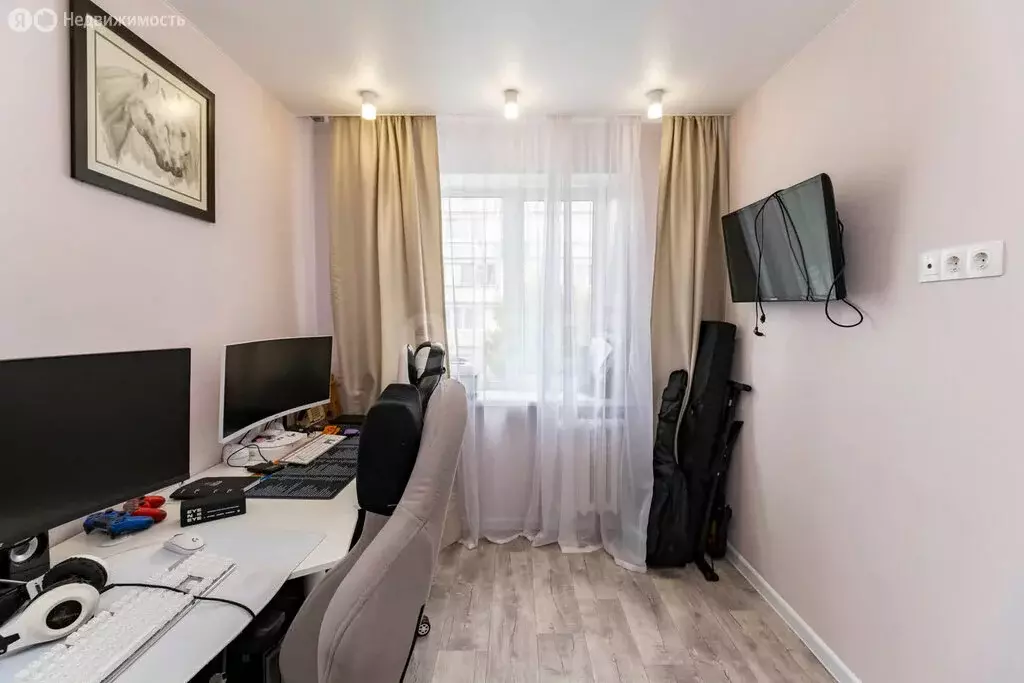 2-комнатная квартира: Тюмень, улица Пермякова, 34 (42.3 м) - Фото 1