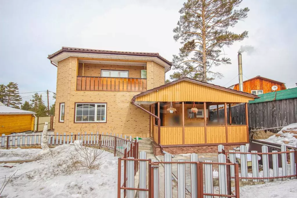 Дом в Бурятия, Улан-Удэ Тепличный мкр, 18-й кв-л, 12 (226 м) - Фото 1