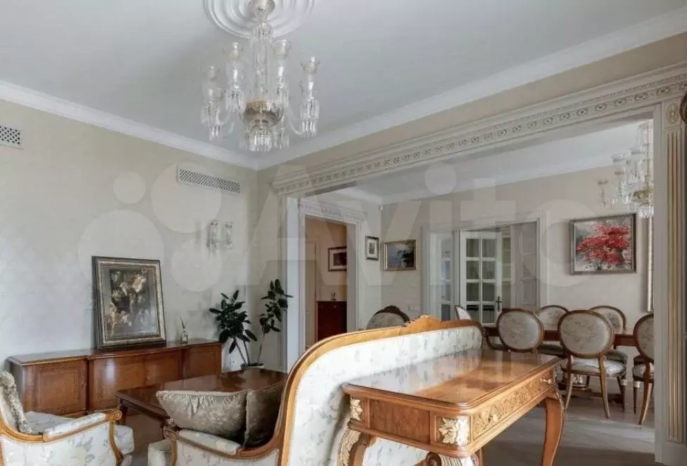 3-к. квартира, 175 м, 3/10 эт. - Фото 1