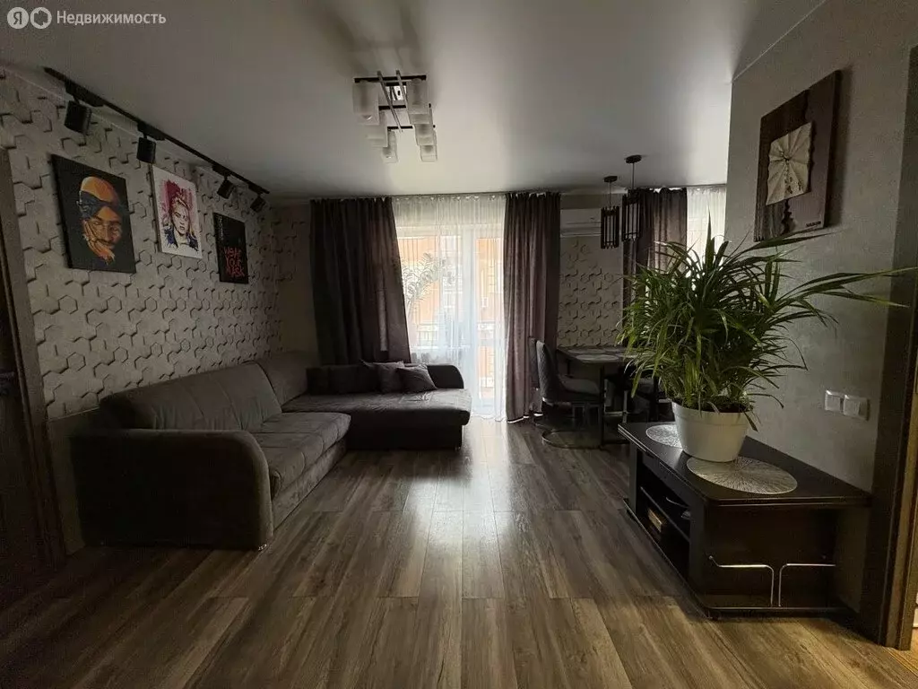 2-комнатная квартира: село Тополево, жилой комплекс GreenVille, 8 ... - Фото 1