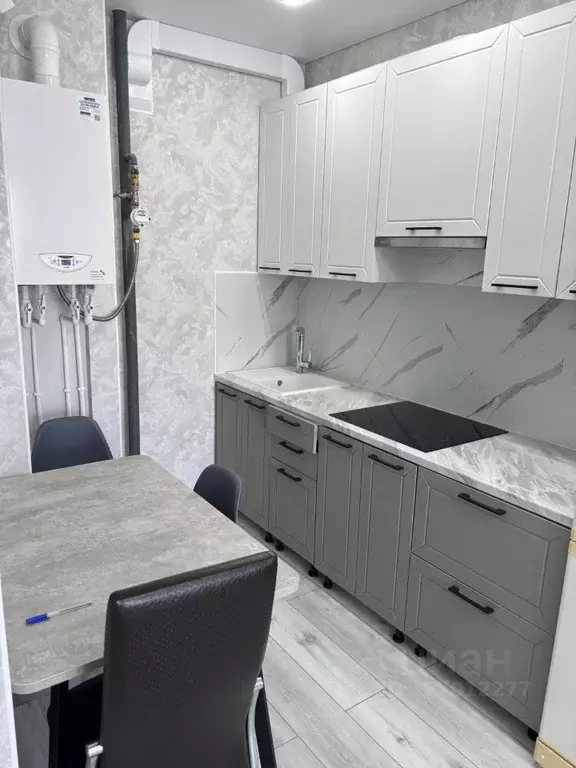 1-к кв. Астраханская область, Астрахань Автомобильная ул., 8 (40.4 м) - Фото 1