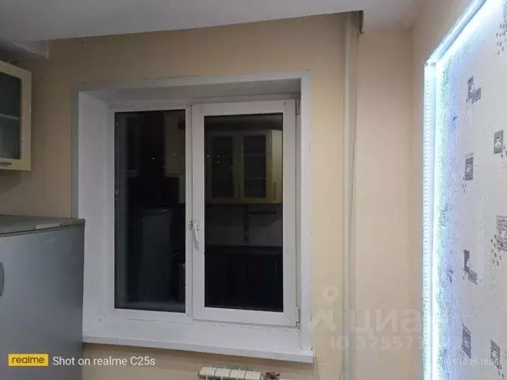 1-к кв. Красноярский край, Красноярск Зеленая Роща мкр, ул. Воронова, ... - Фото 2