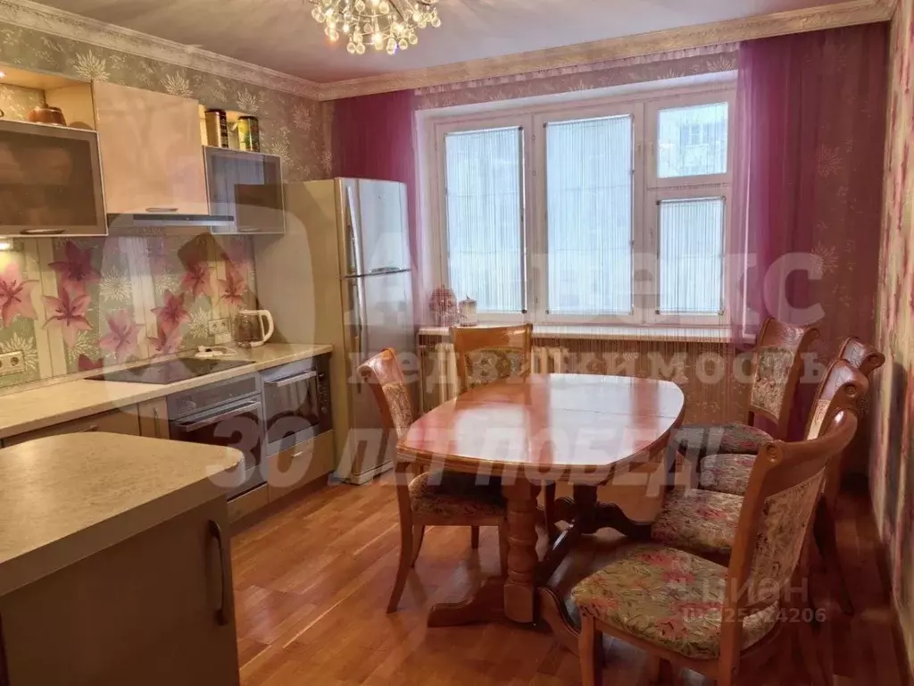 2-к кв. Тюменская область, Тюмень ул. Пермякова, 84к1 (67.2 м) - Фото 1