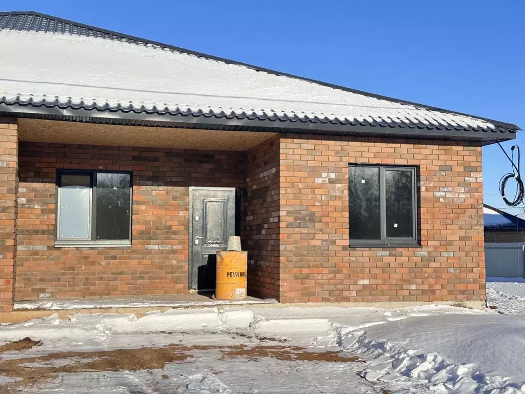 Таунхаус в Оренбургская область, Оренбургский район, с. Подгородняя ... - Фото 1