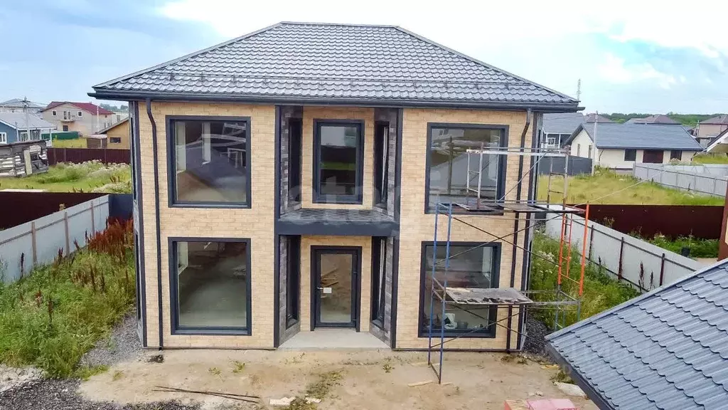 Дом в Ленинградская область, Тосненский район, Красный Бор пгт, Массив ... - Фото 1