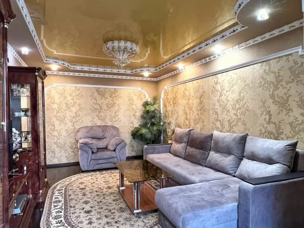 3-к. квартира, 70,5 м, 1/5 эт. - Фото 0