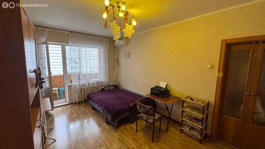 3-комнатная квартира: Симферополь, улица Лермонтова, 13 (34 м) - Фото 2