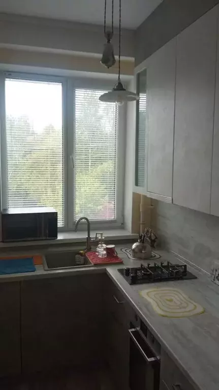 Продается 3-комнатная квартира - Фото 1